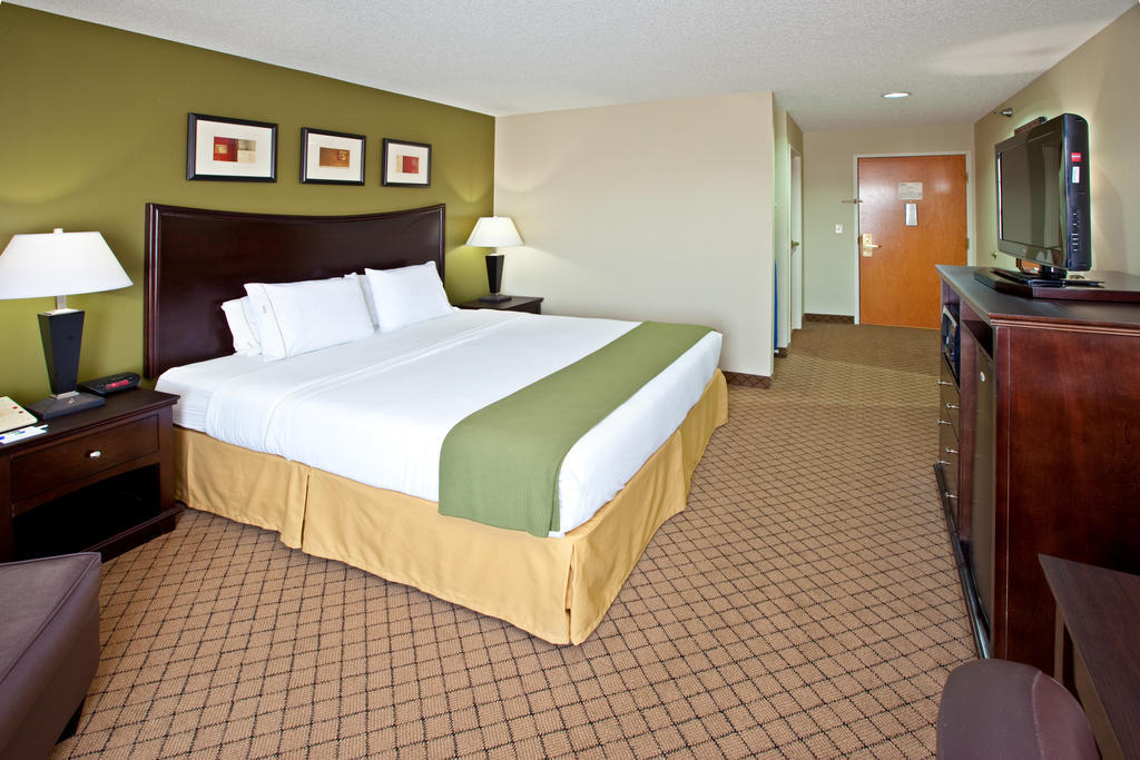 Holiday Inn Express Hotel & Suites Harrison Esterno foto